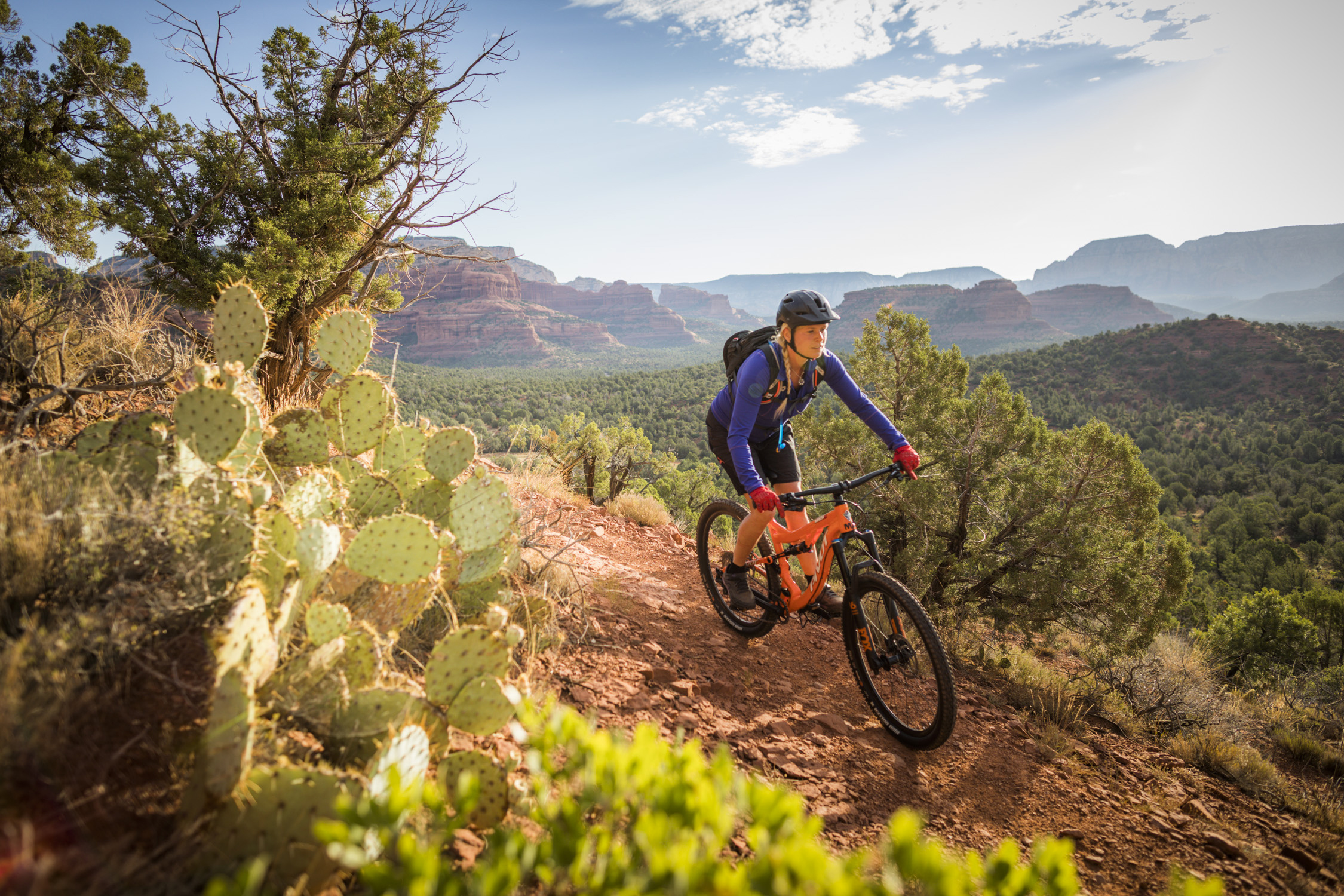 Woman MTB with Cactus and Vista