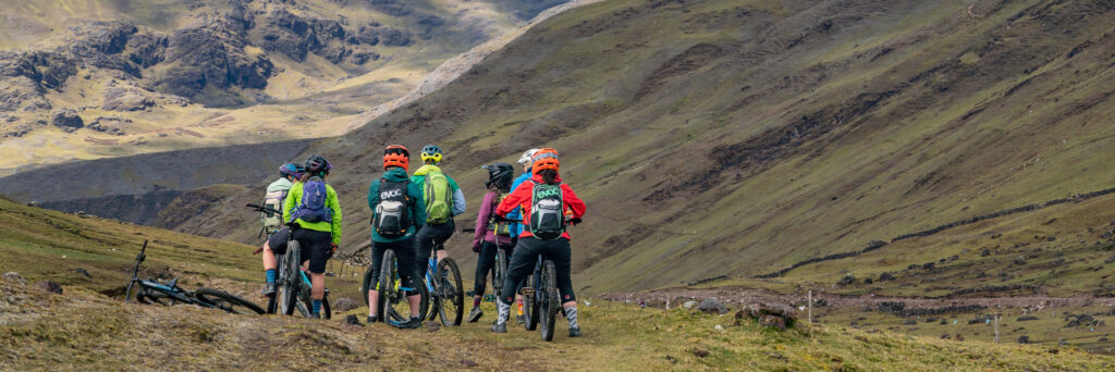 A group of mountain bikers in Peru